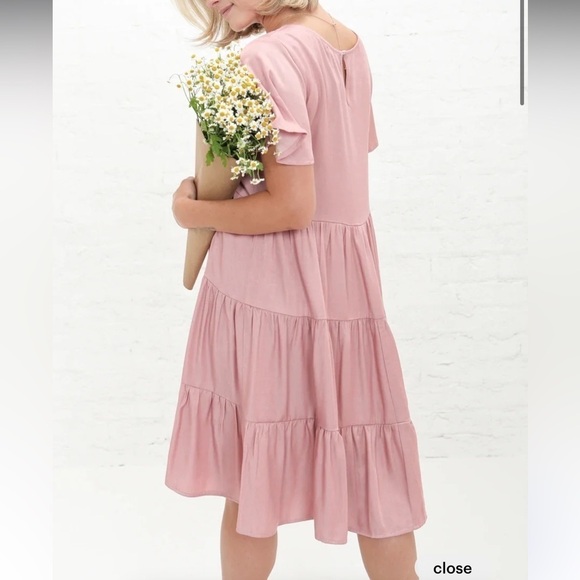 Mikarose Pink Tiered Short Sleeve Button Back Keyhole Dress Size L - Picture 2 of 11